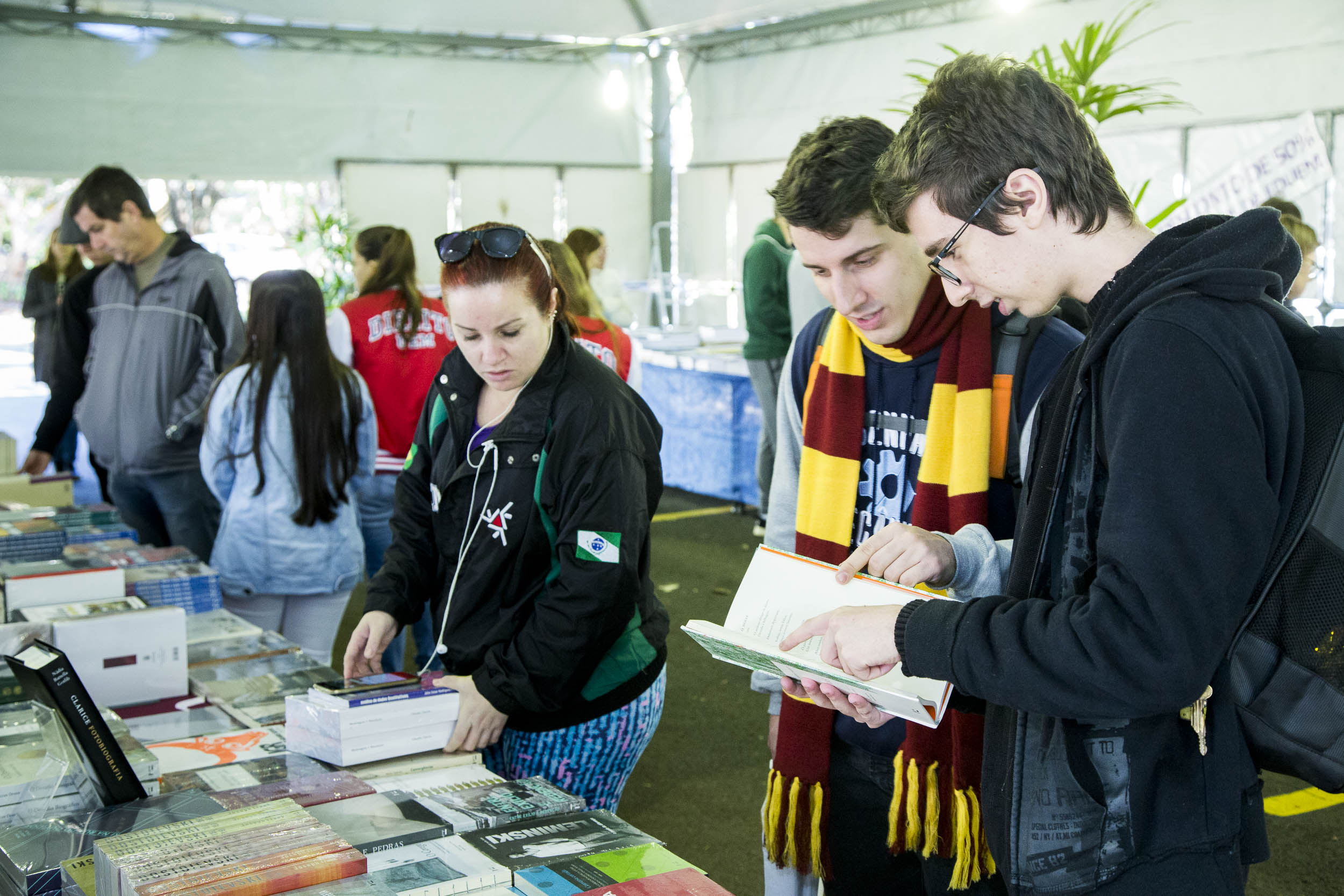 2019 06 05 Feira do Livro 01