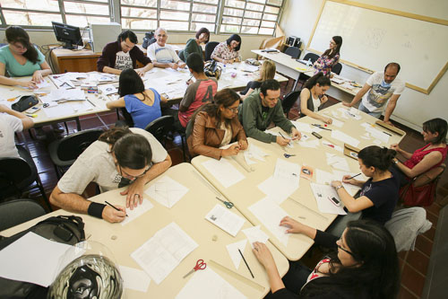 Minicurso O Uso de Quebra-Cabeças no Aprendizado dos Conceitos Geométricos