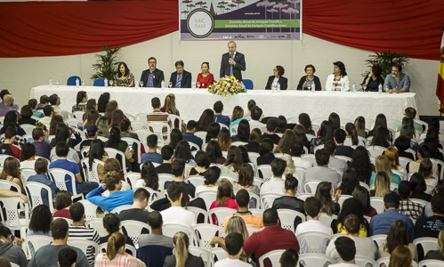 A abertura oficial ocorreu na sede social da Afuem, ontem à noite