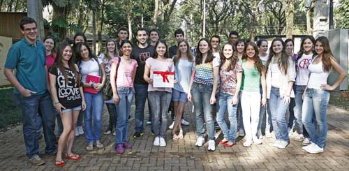 Alunos de Arquitetura, organizadores do trote neste ano